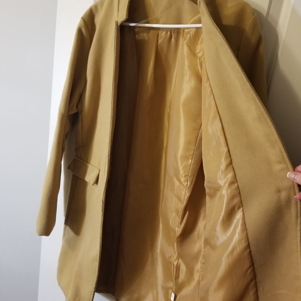 NWOT Tan Jacket - Picture 2 of 8